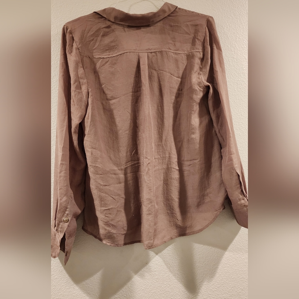 Loft Women's Mauve Button-Up Blouse - Picture 7 of 7